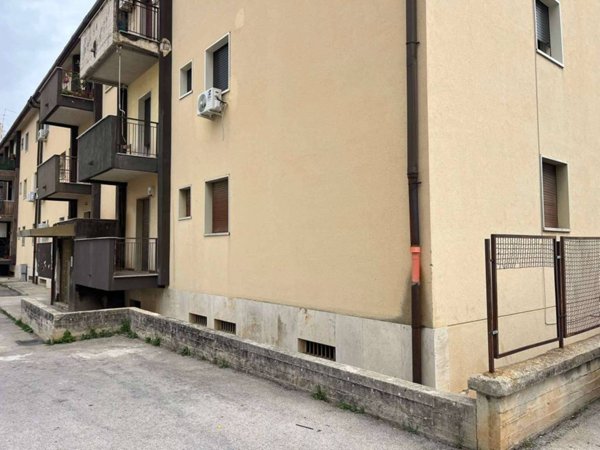 appartamento in vendita a Palermo in zona Villagrazia/Falsomiele