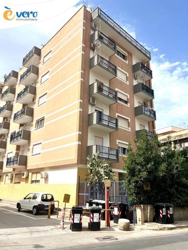appartamento in vendita a Palermo in zona Sferracavallo