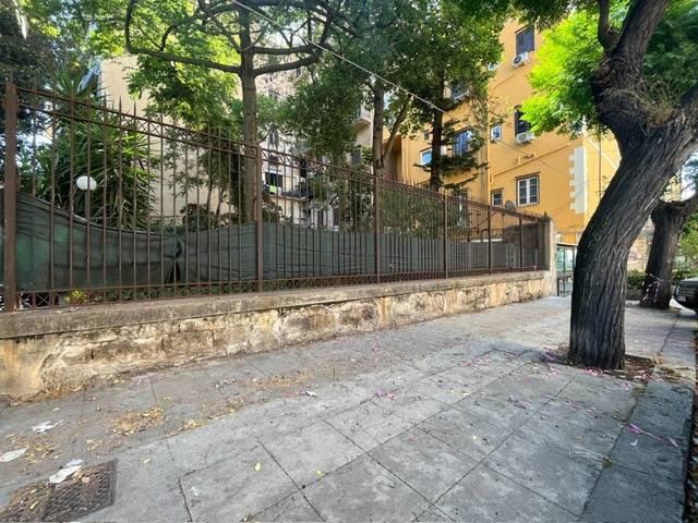 villa in vendita a Palermo in zona Libertà