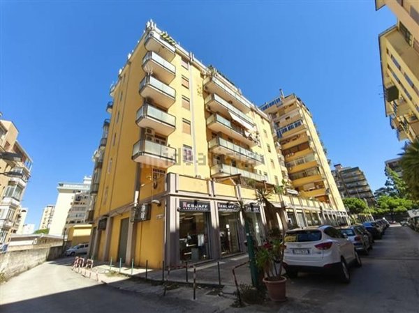 appartamento in vendita a Palermo in zona Uditore