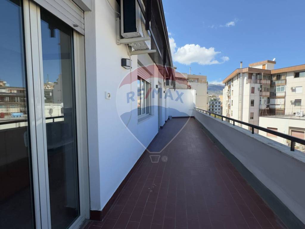 appartamento in vendita a Palermo in zona Libertà