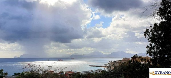 casa indipendente in vendita a Palermo in zona Addaura