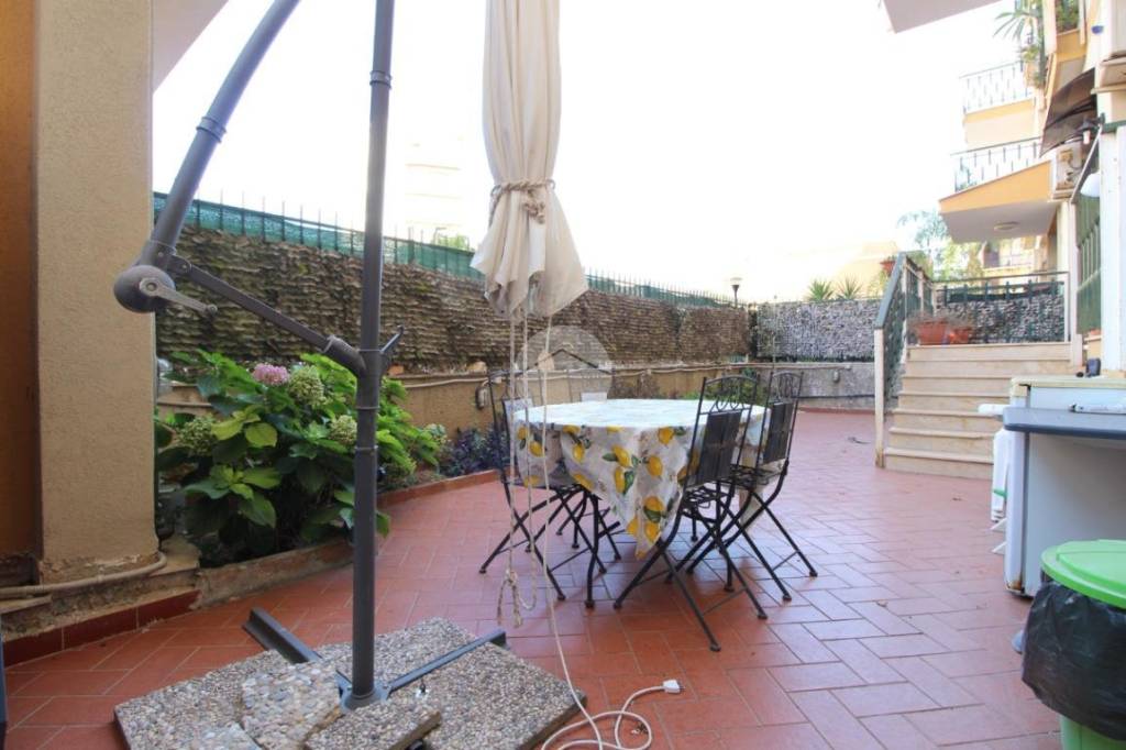 appartamento in vendita a Palermo in zona Uditore