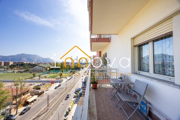 appartamento in vendita a Palermo in zona Uditore