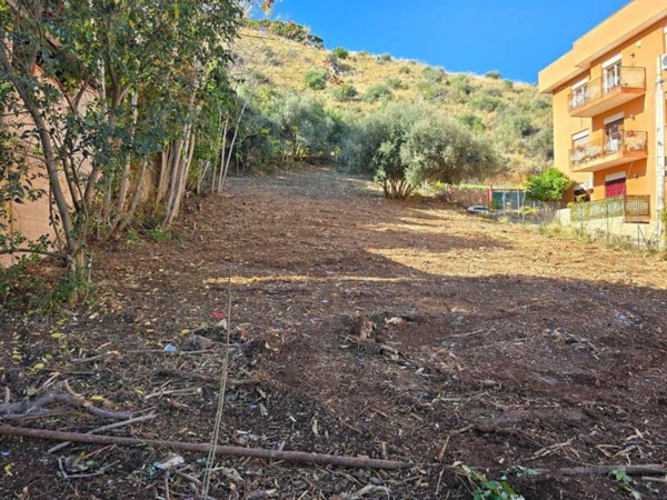 negozio in vendita a Palermo in zona Boccadifalco