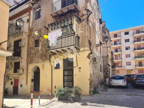 appartamento in vendita a Palermo in zona Centro storico