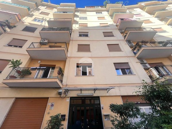 appartamento in vendita a Palermo in zona Zisa