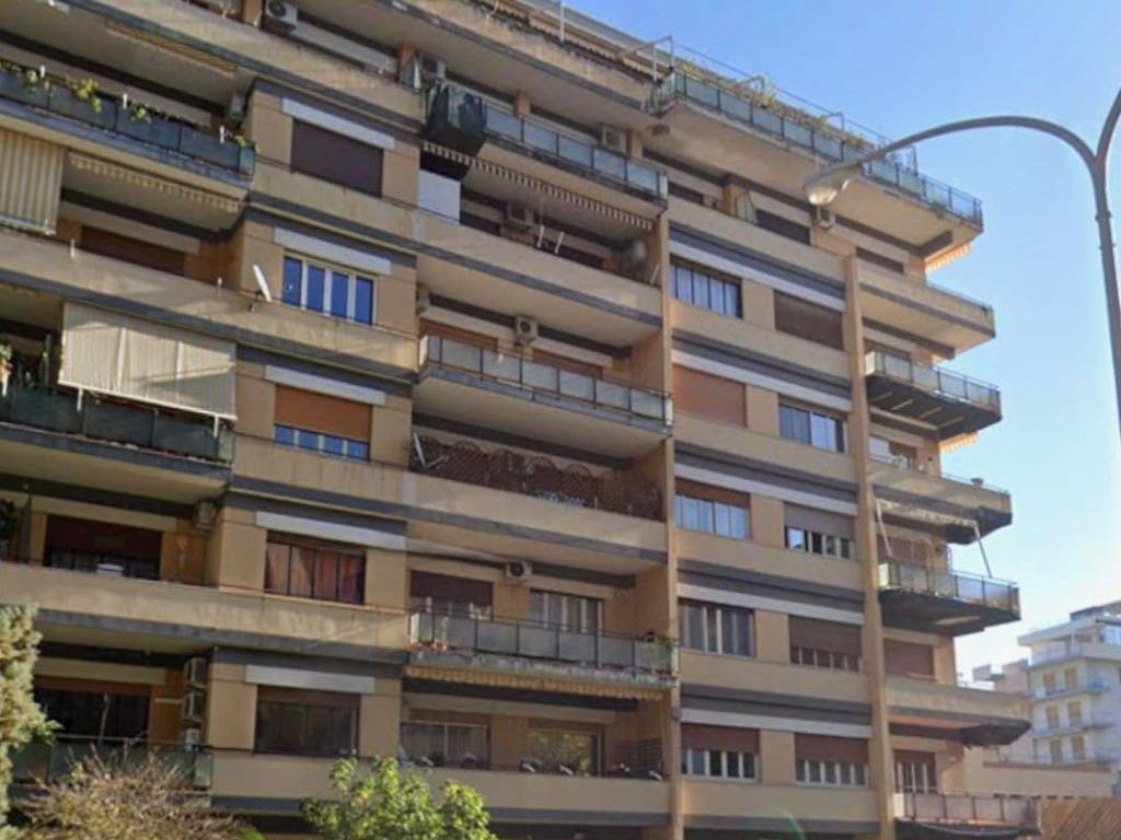 appartamento in vendita a Palermo in zona Libertà