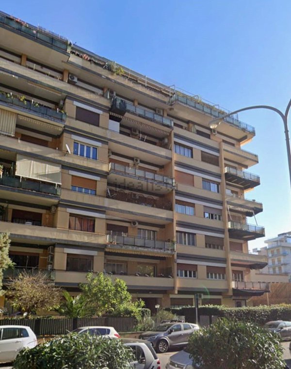 appartamento in vendita a Palermo in zona Libertà