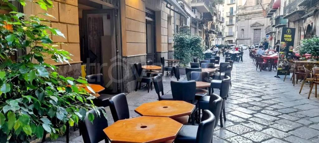 quadrivano in vendita a Palermo in zona Centro storico