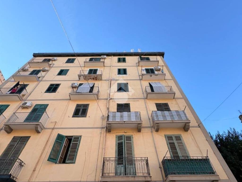 appartamento in vendita a Palermo in zona Montegrappa / Santa Rosalia