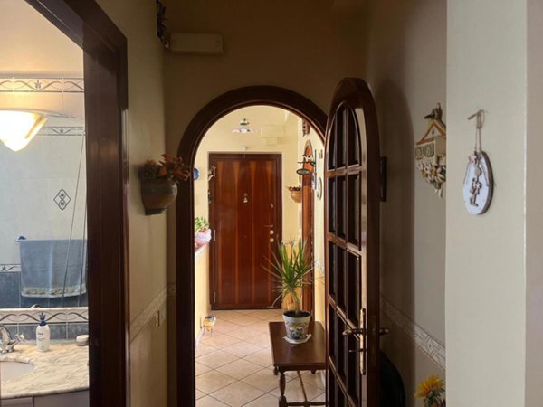 appartamento in vendita a Palermo in zona Chiavelli
