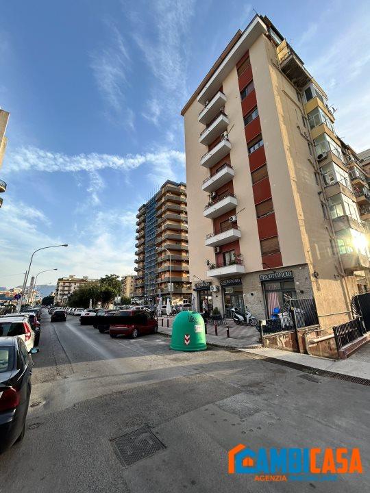 casa indipendente in vendita a Palermo