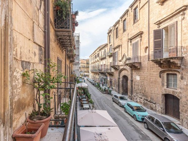 appartamento in vendita a Palermo in zona Centro storico