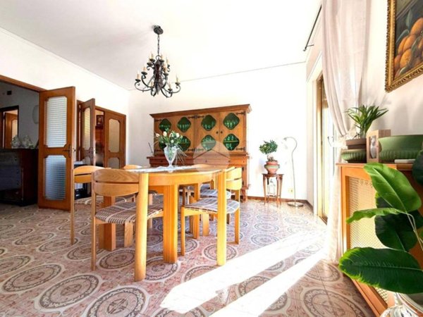 appartamento in vendita a Palermo in zona Malaspina/Palagonia