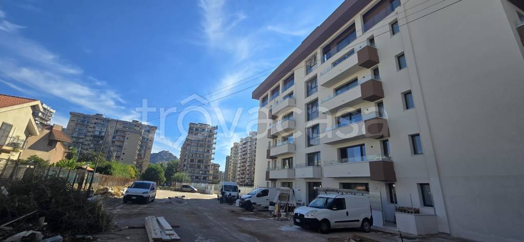 appartamento in vendita a Palermo in zona Uditore