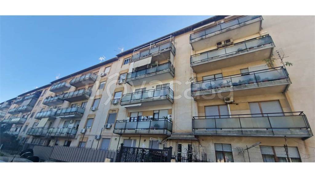 appartamento in vendita a Palermo in zona Villagrazia/Falsomiele