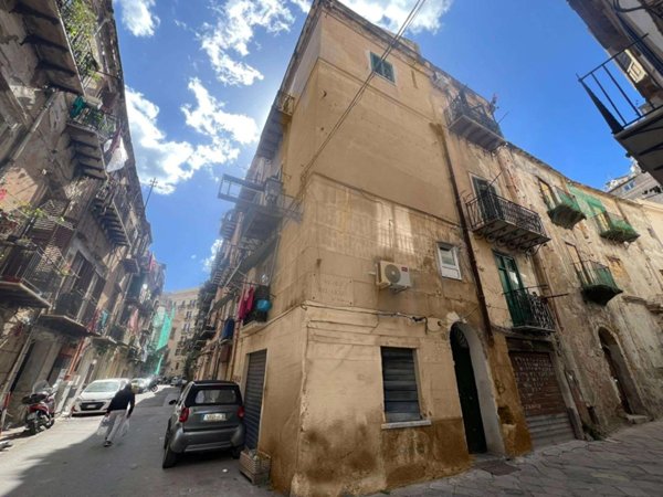 appartamento in vendita a Palermo in zona Centro storico