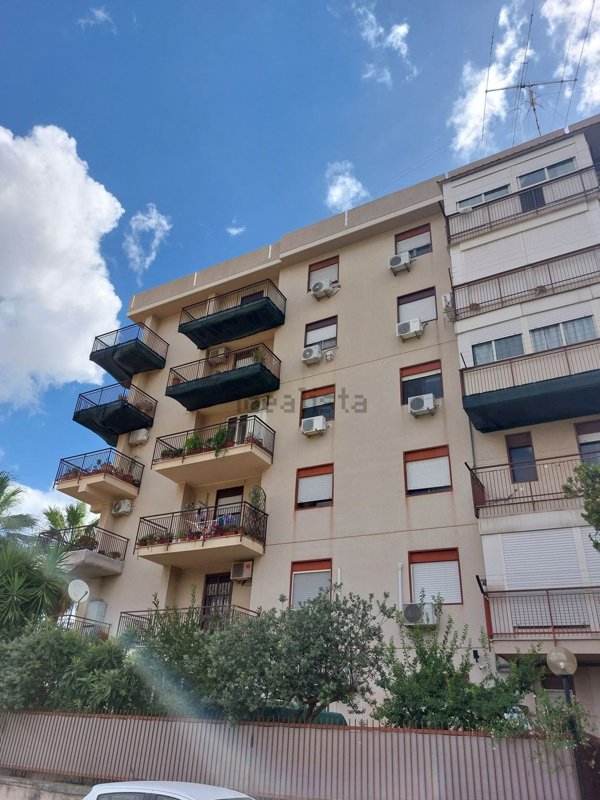 appartamento in vendita a Palermo in zona Mezzomonreale