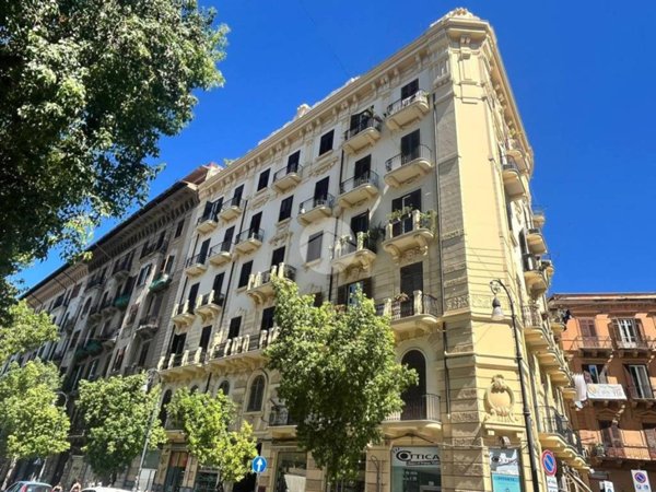 appartamento in vendita a Palermo in zona Centro storico