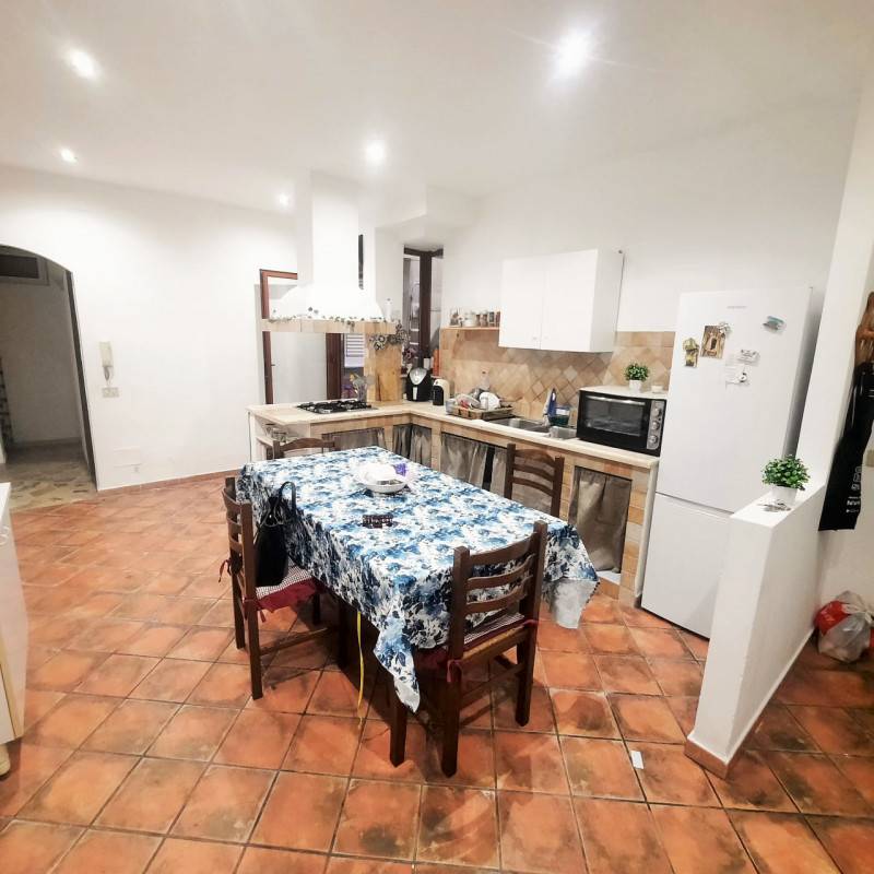 appartamento in vendita a Palermo in zona Montegrappa / Santa Rosalia