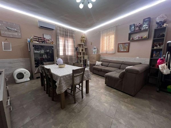 appartamento in vendita a Palermo in zona Villagrazia/Falsomiele