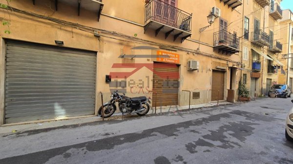appartamento in vendita a Palermo in zona Centro storico
