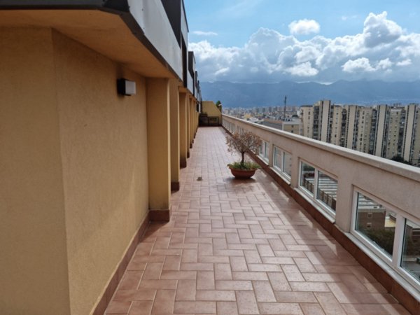 appartamento in vendita a Palermo