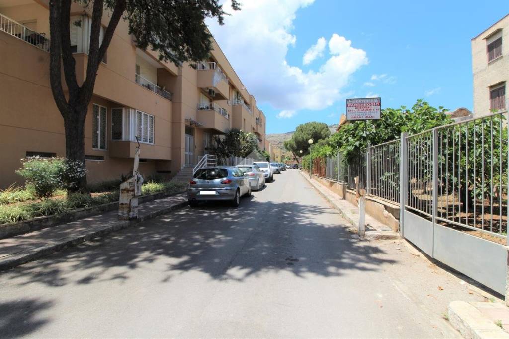 appartamento in vendita a Palermo in zona Cruillas