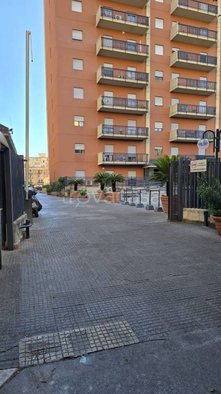 casa indipendente in vendita a Palermo in zona Zisa