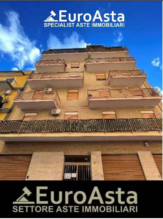 appartamento in vendita a Palermo in zona Uditore