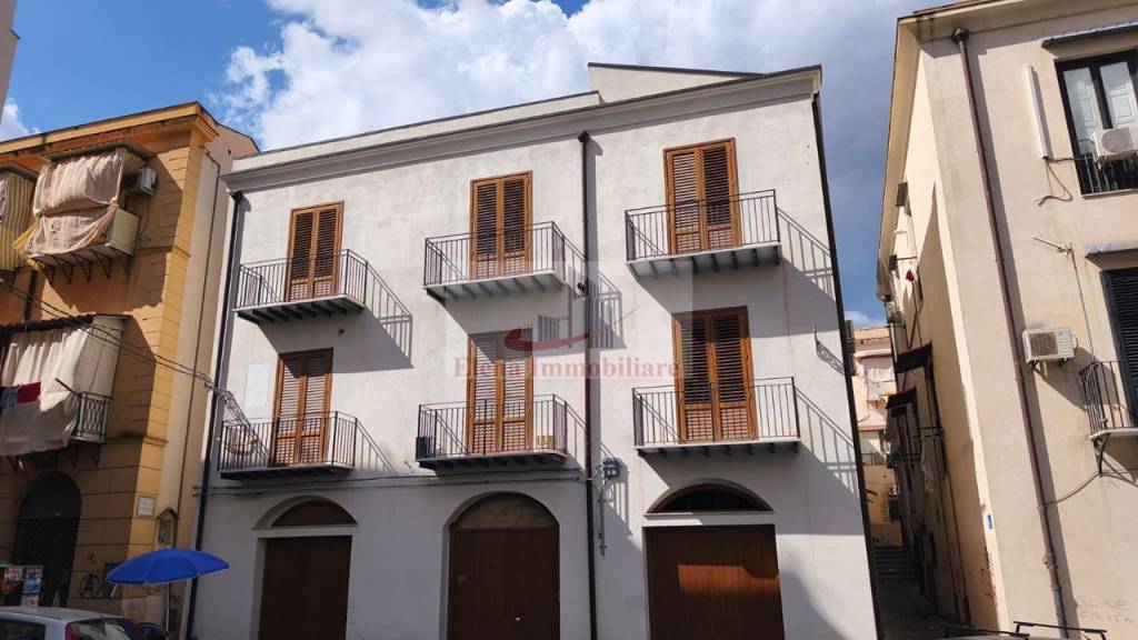 appartamento in vendita a Palermo