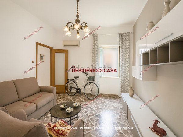 appartamento in vendita a Palermo in zona Arenella/Vergine Maria