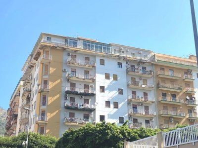 appartamento in vendita a Palermo in zona Montepellegrino