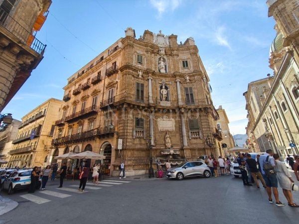 appartamento in vendita a Palermo in zona Centro storico