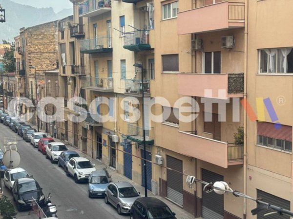 appartamento in vendita a Palermo in zona Oreto