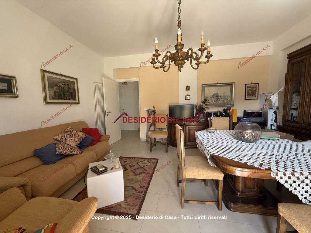 appartamento in vendita a Palermo in zona Chiavelli