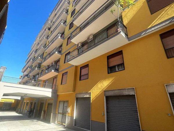 appartamento in vendita a Palermo in zona Oreto