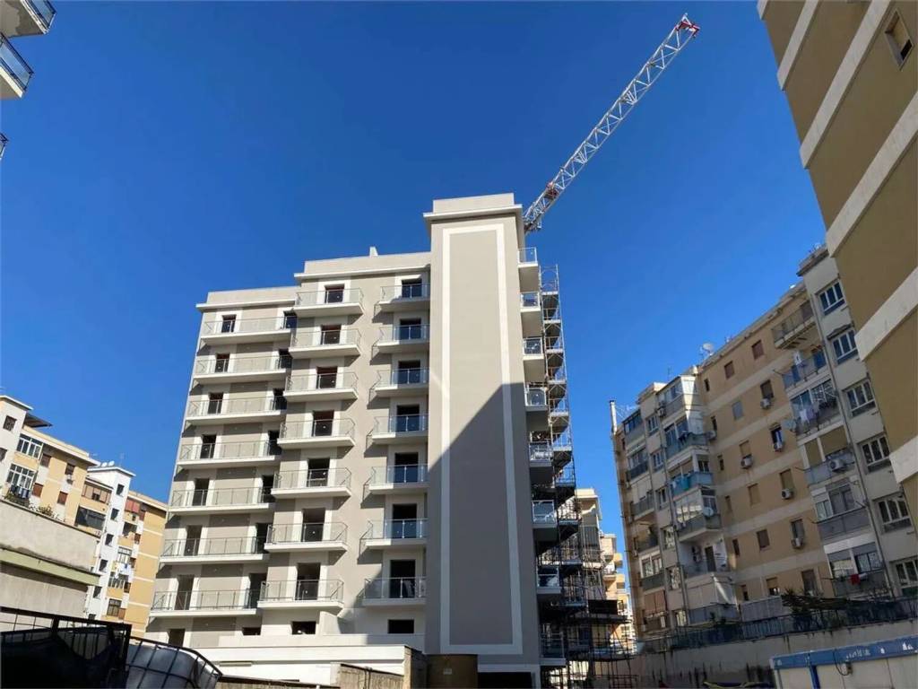 appartamento in vendita a Palermo in zona Malaspina/Palagonia