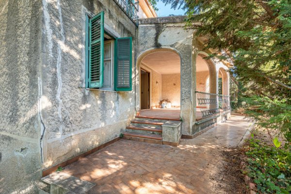 casa indipendente in vendita a Palermo in zona Mondello