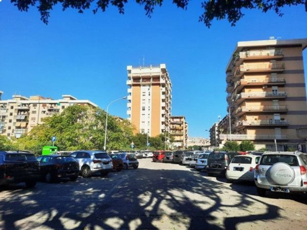 negozio in vendita a Palermo in zona Resuttana