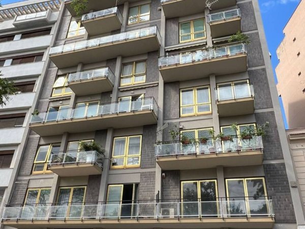 appartamento in vendita a Palermo in zona Libertà
