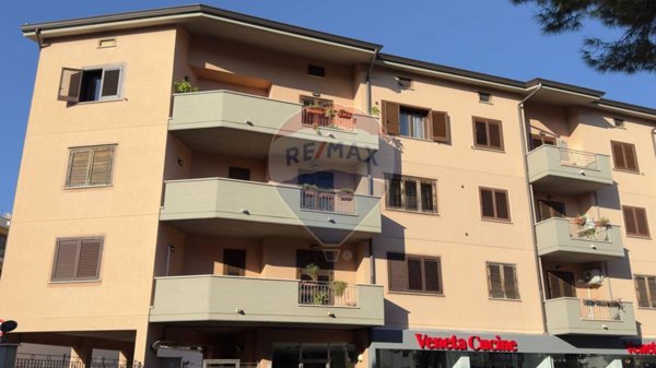 appartamento in vendita a Palermo in zona Montegrappa / Santa Rosalia