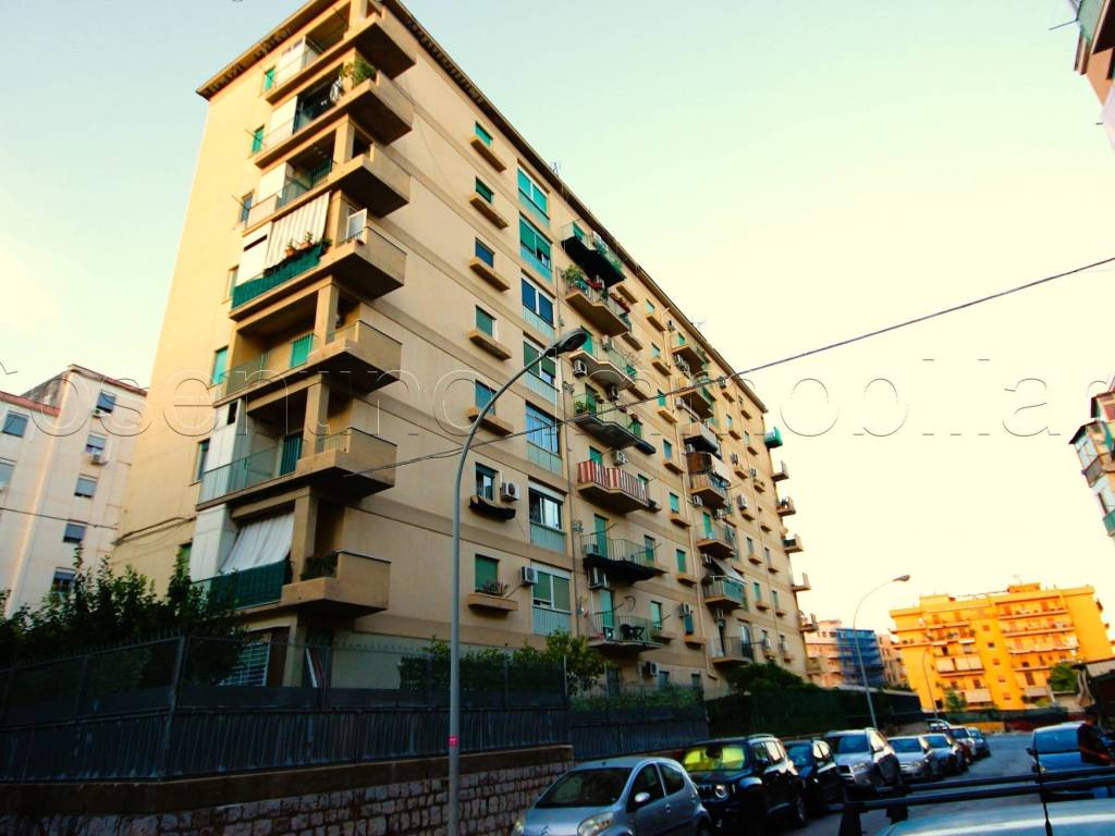 appartamento in vendita a Palermo in zona Calatafimi / Cuba