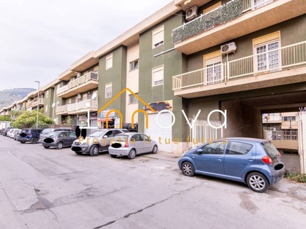 negozio in vendita a Palermo in zona Centro storico