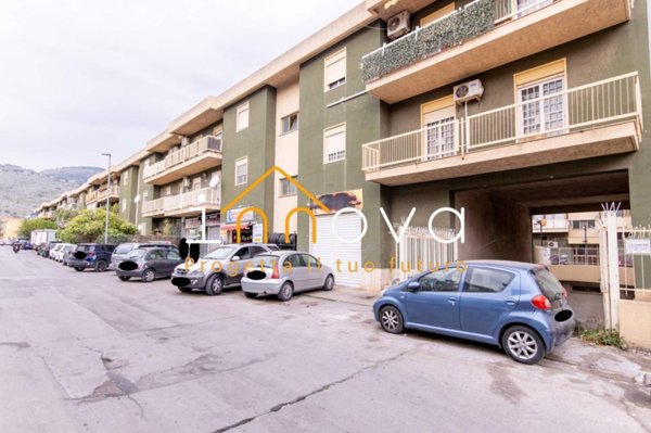 negozio in vendita a Palermo in zona Centro storico