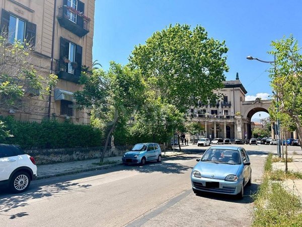 appartamento in vendita a Palermo in zona Libertà