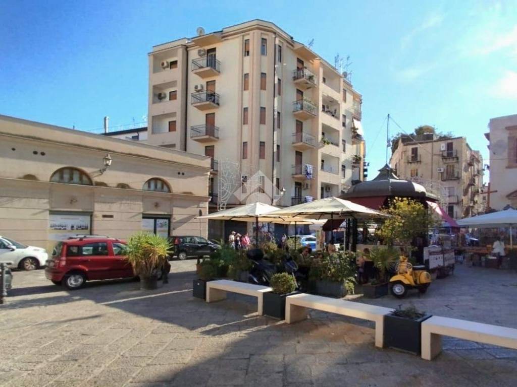 appartamento in vendita a Palermo in zona Centro storico