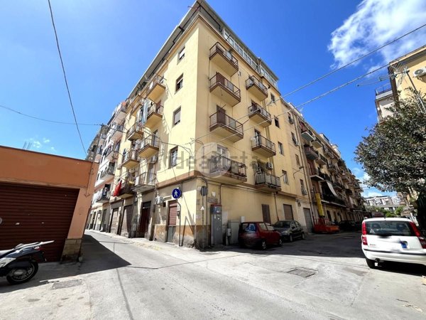 appartamento in vendita a Palermo in zona Altarello