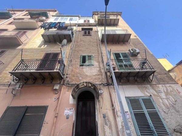 appartamento in vendita a Palermo in zona Zisa